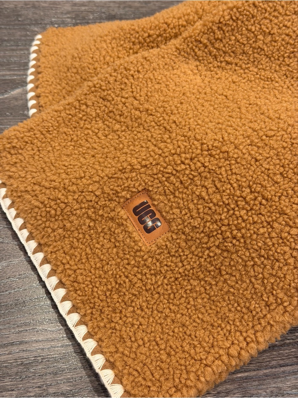 UGG Chestnut Brown Oversized Sherpa scarf